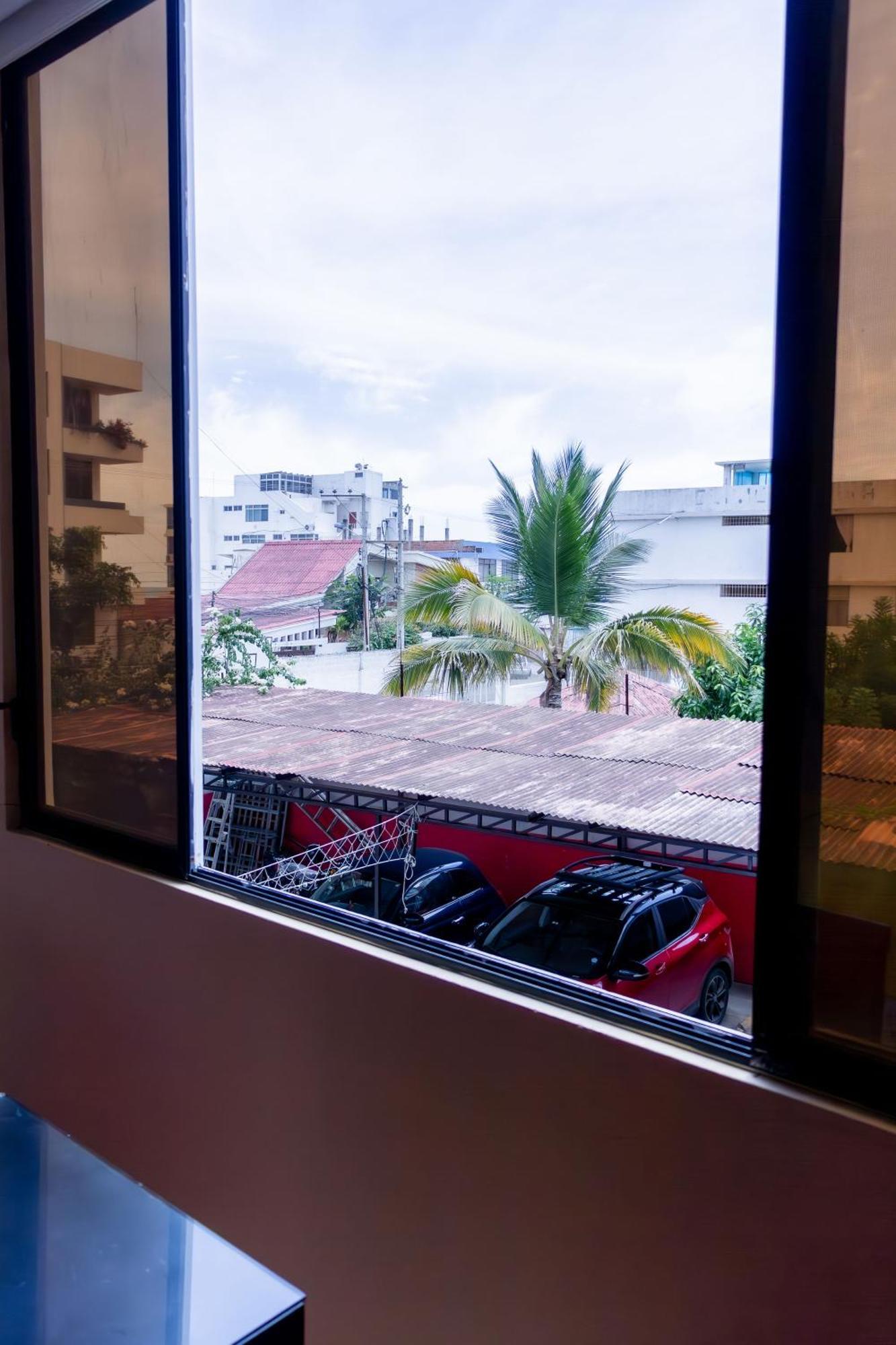 Hostal Antares Manta Exterior foto